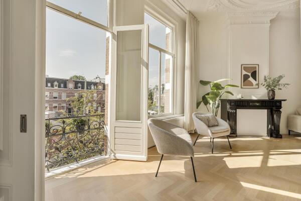 photo 7 Jacob Obrechtstraat 9 H